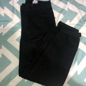 Black Boyfriend Jeans